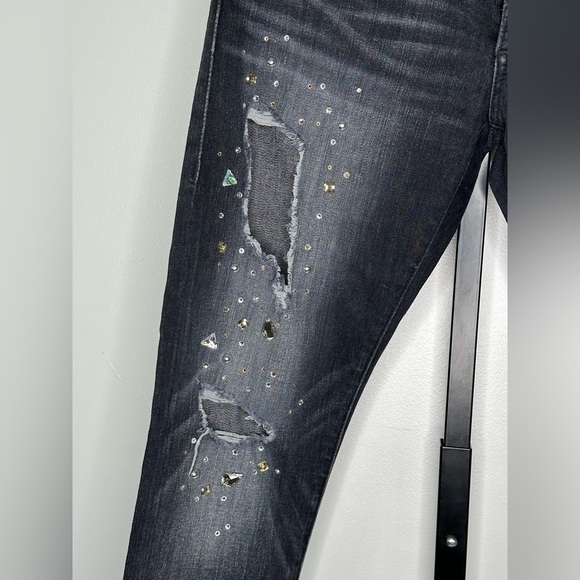 True Religion Women's Low Rise Relaxed Skinny Jeans with Rhinestones distressed - Picture 2 of 9